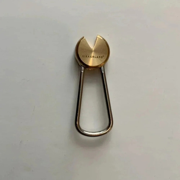 2/$30 KIKKERLAND Twist Brass Key Ring - Picture 6 of 7
